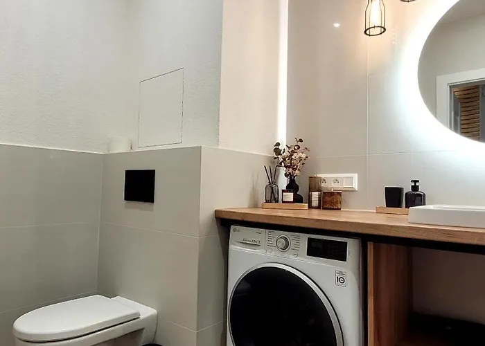 Lusa - New In The Centre Of The Town Липтовски-Микулаш